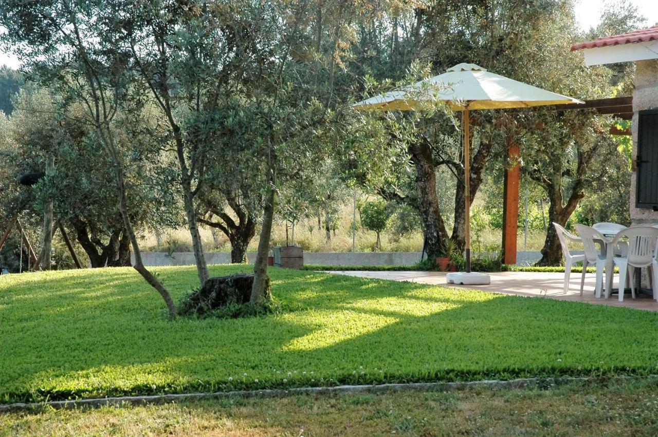 Quinta Da Pedra Mija Guest House Santar Exterior photo